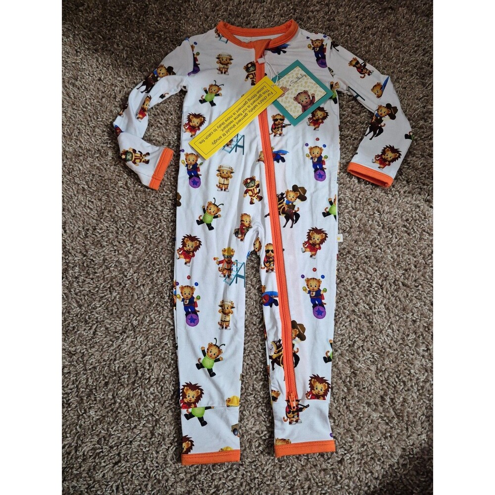 Soul baby Daniel tiger sleeper size 3-6 new with tags